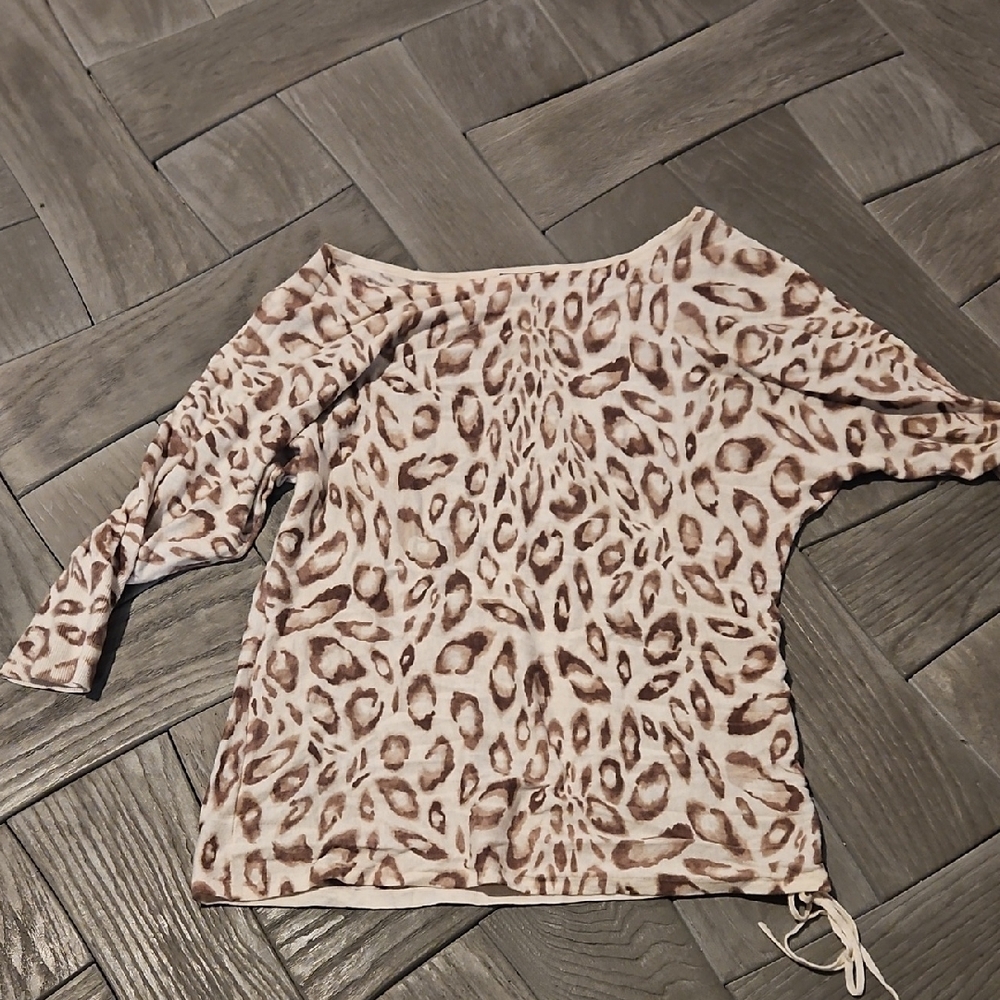 Leopard Print Off-Shoulder Top